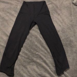 Lululemon Black Crop